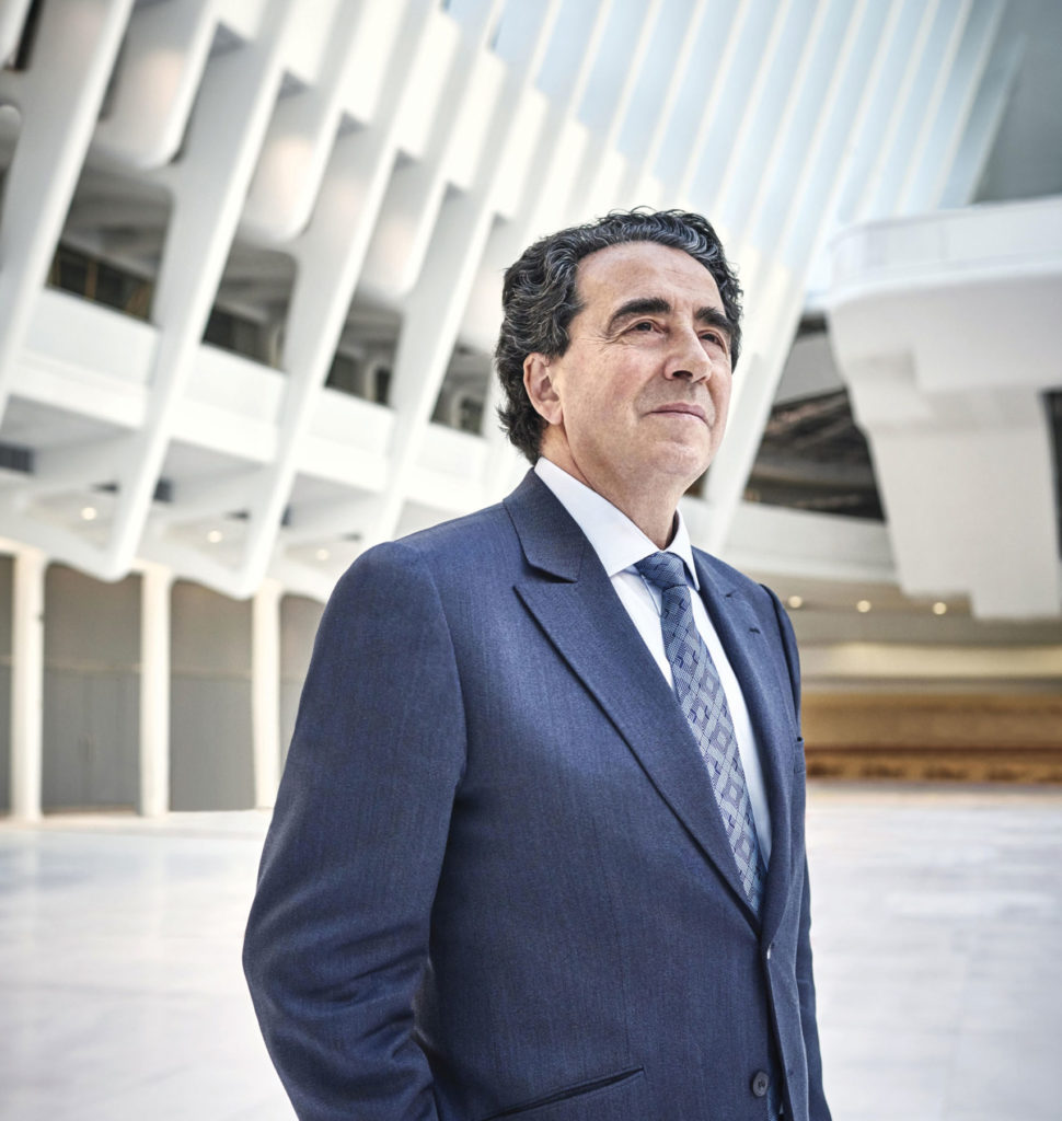 Calatrava Revisits His Iconic Milwaukee Design, 20+ Years Later