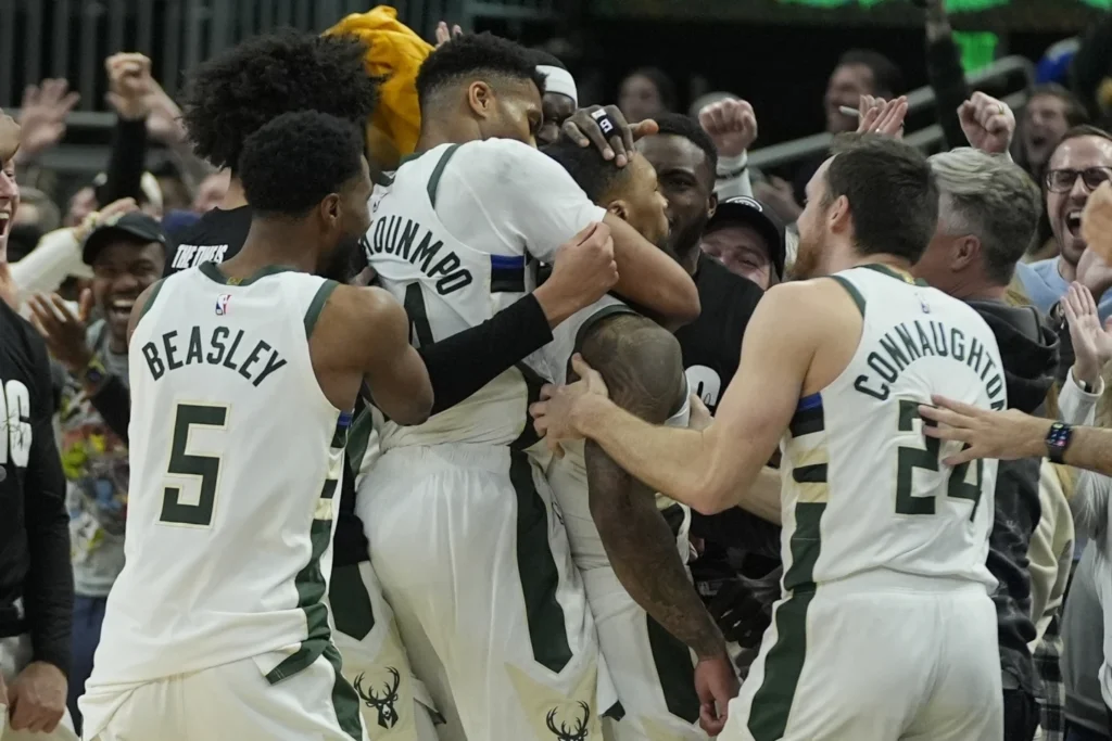 Bucks stun Kings on Lillard’s buzzer-beating 3-pointer in overtime